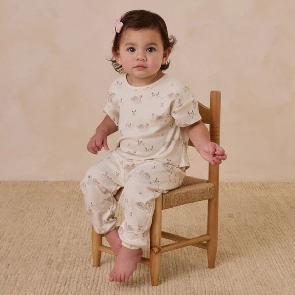 Quincy Mae Other - NWT - Quincy Mae Swans Jersey Set